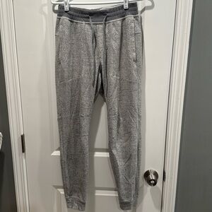 Lululemon At Ease Jogger